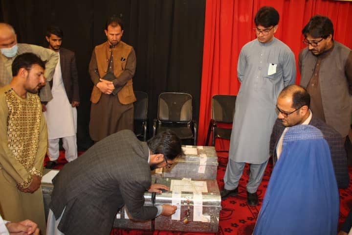 شیخ زاید پوهنتون کې د کانکور ازموینې لړۍ پیل شوه
